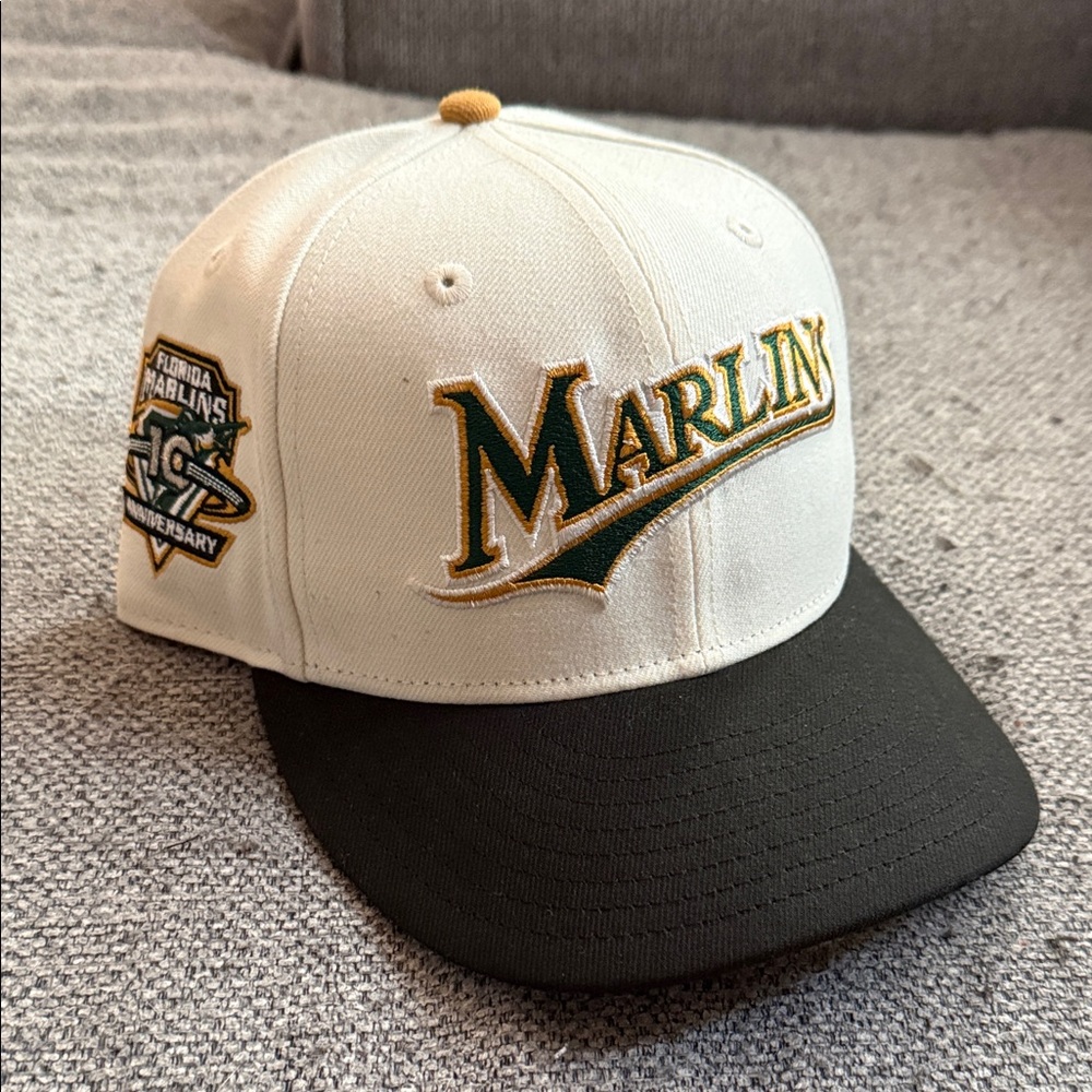 Florida Marlins New Era 59FIFTY 7 1/4 Cream and Black Cap